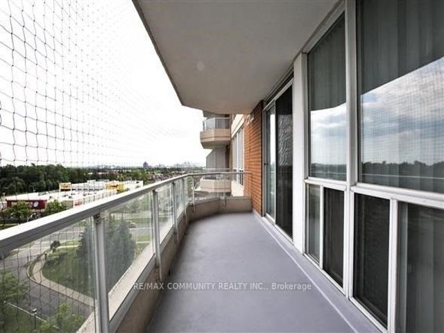 1008 - 430 Mclevin Ave