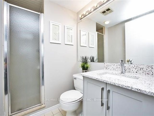 1008 - 430 Mclevin Ave