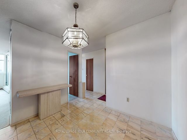 1212 - 2050 Bridletowne Circ