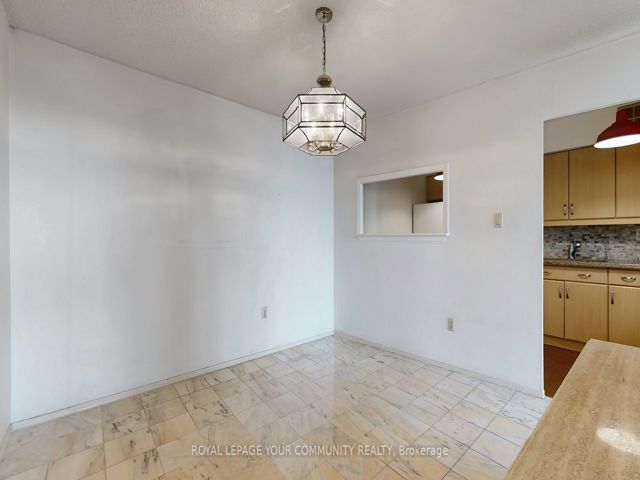 1212 - 2050 Bridletowne Circ