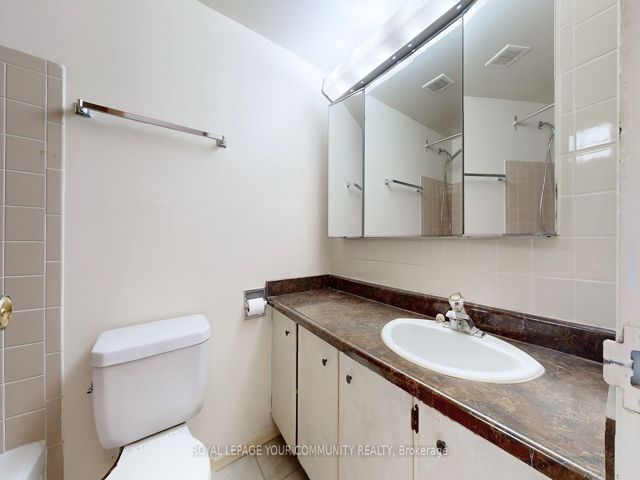 1212 - 2050 Bridletowne Circ