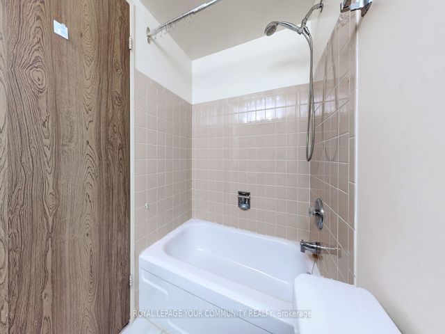 1212 - 2050 Bridletowne Circ