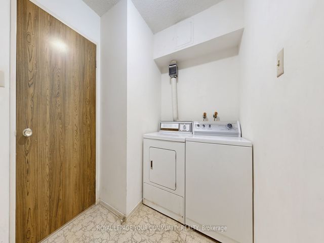 1212 - 2050 Bridletowne Circ