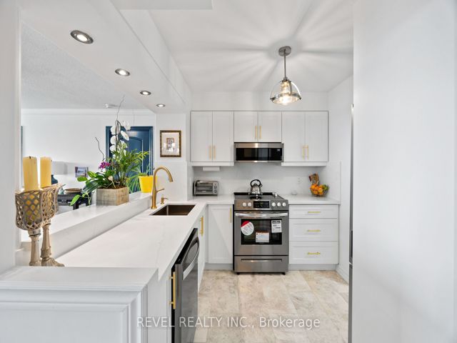 3539 - 68 Corporate Dr N