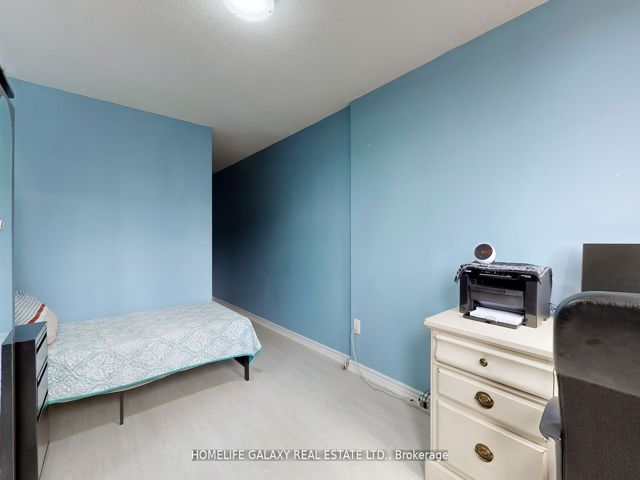 304 - 25 Silver Springs Blvd