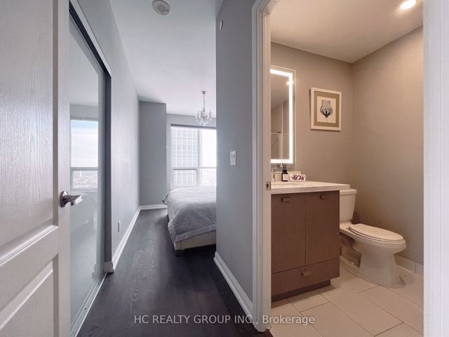 3303 - 255 Village Green Sq