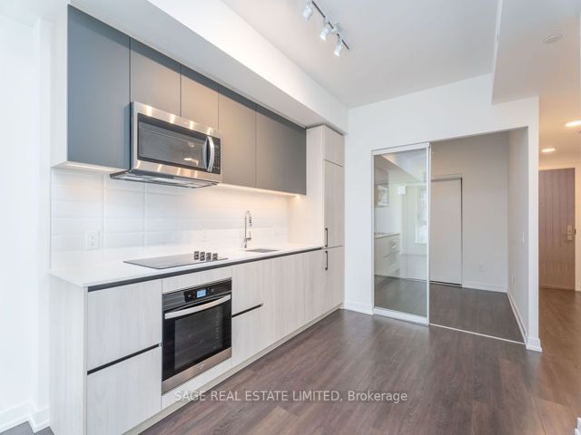 310 - 150 Logan Ave