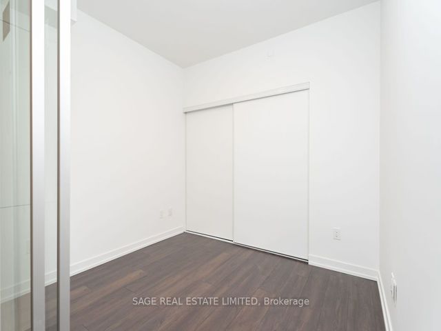 310 - 150 Logan Ave