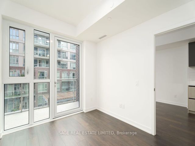 310 - 150 Logan Ave