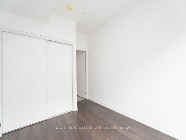 310 - 150 Logan Ave