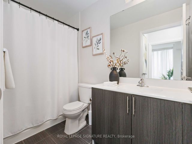 212 - 3520 Danforth Ave