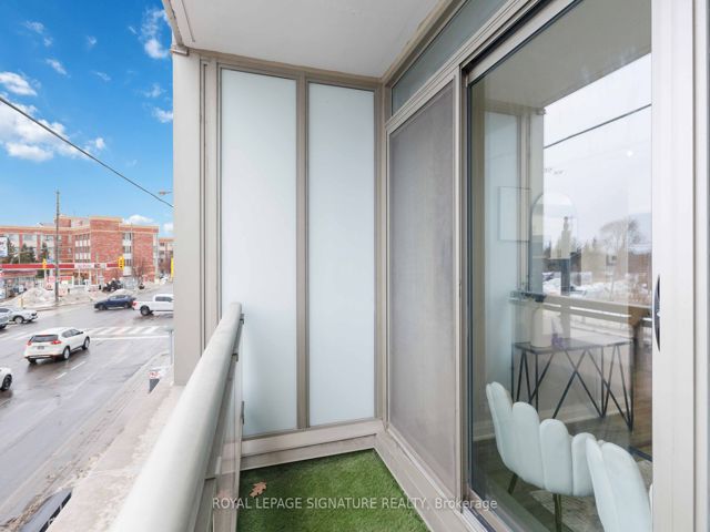 212 - 3520 Danforth Ave
