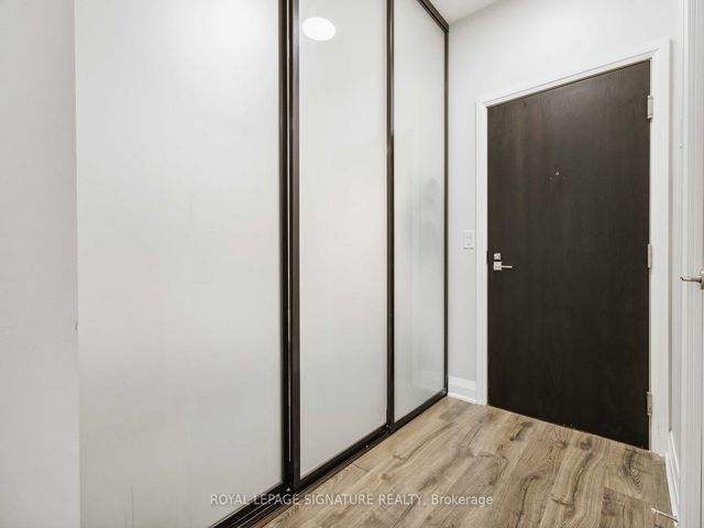 212 - 3520 Danforth Ave