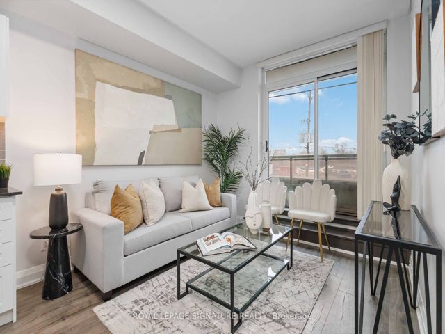 212 - 3520 Danforth Ave