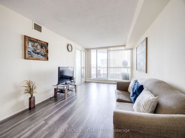 608 - 4727 Sheppard Ave E