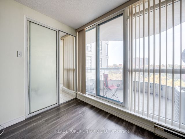 608 - 4727 Sheppard Ave E