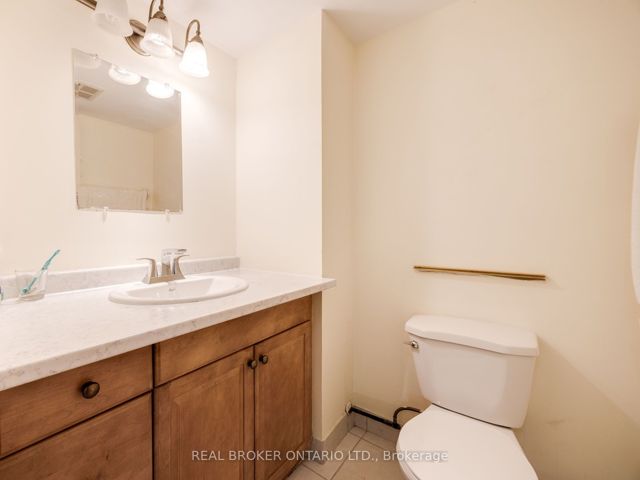 608 - 4727 Sheppard Ave E