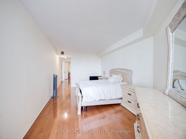 608 - 4727 Sheppard Ave E