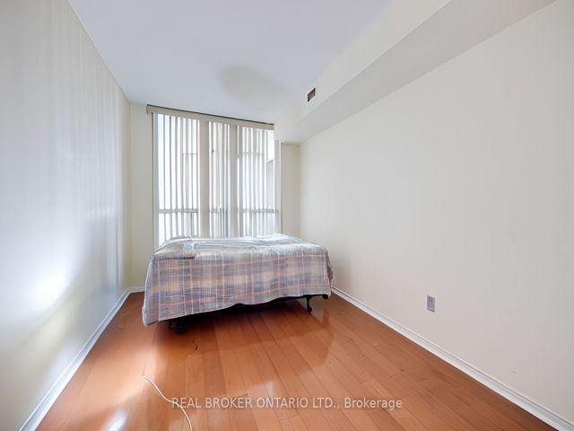 608 - 4727 Sheppard Ave E
