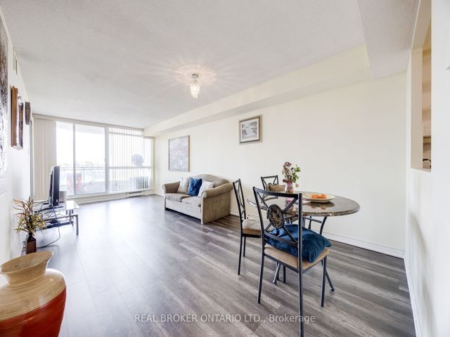 608 - 4727 Sheppard Ave E