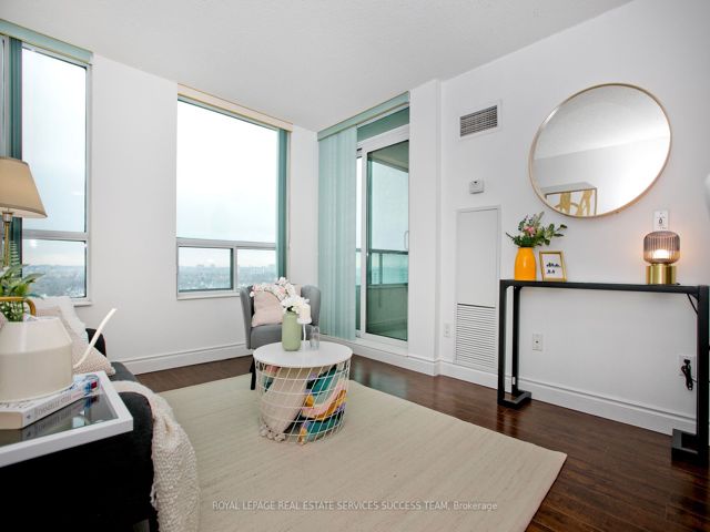 2001 - 50 Brian Harrison Way