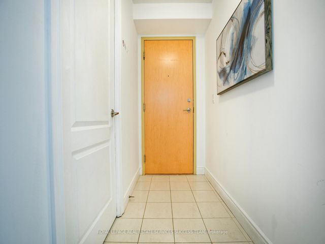 2001 - 50 Brian Harrison Way