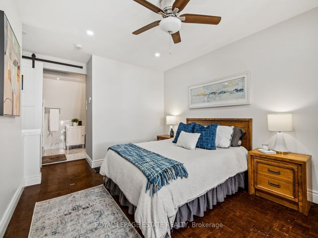 88 - 26 Livingston Rd