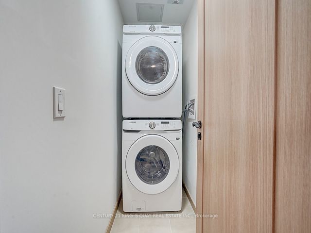 901 - 3421 Sheppard Ave E