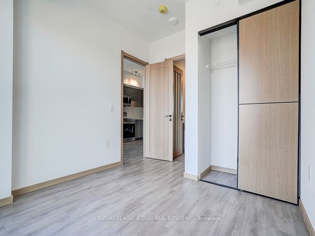 901 - 3421 Sheppard Ave E