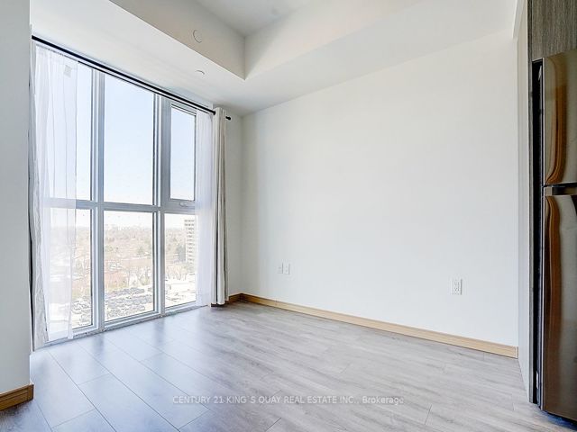 901 - 3421 Sheppard Ave E