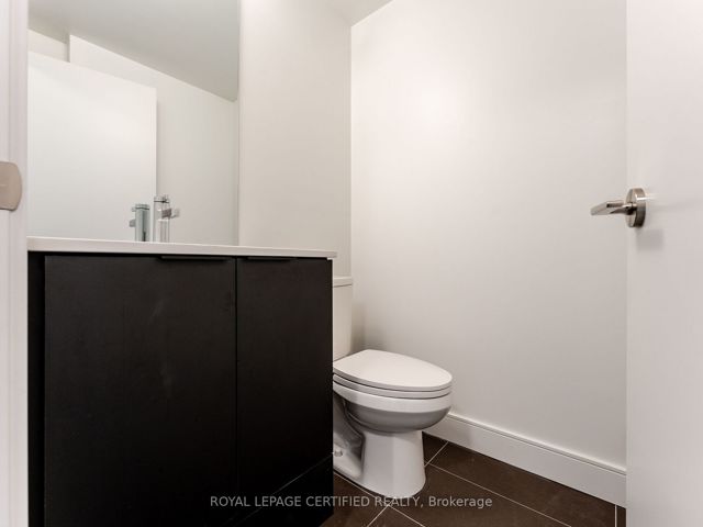 304 - 1350 Ellesmere Rd