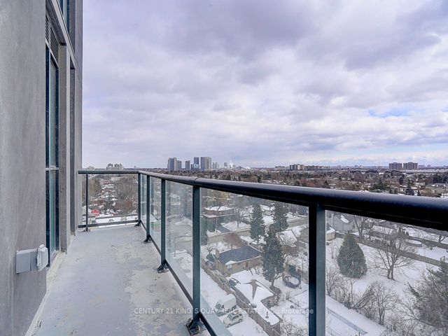 1015 - 3429 Sheppard Ave E