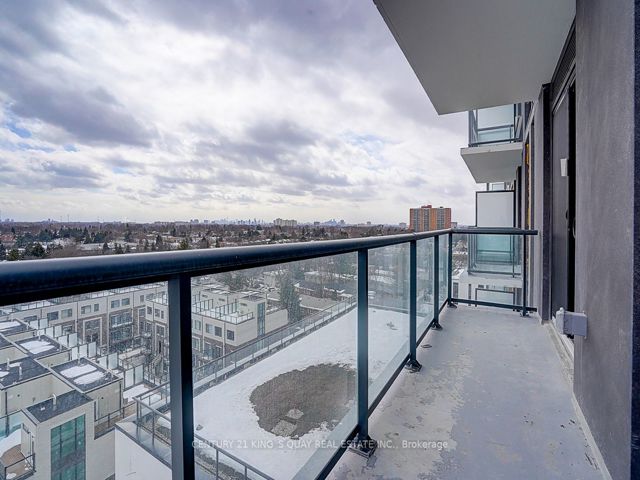 1015 - 3429 Sheppard Ave E