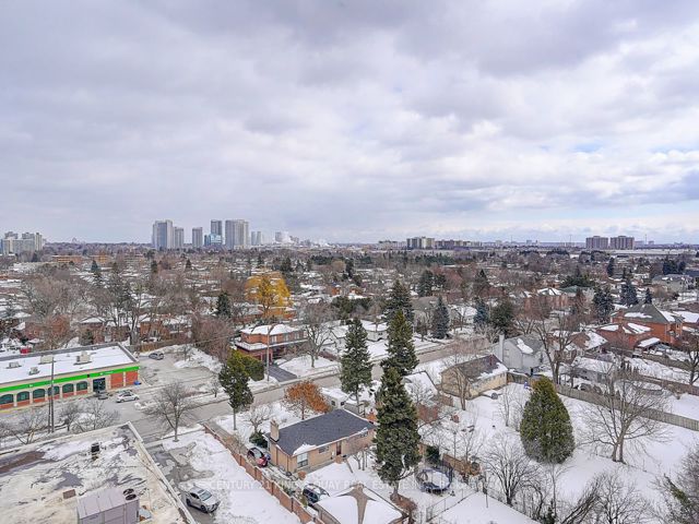 1015 - 3429 Sheppard Ave E