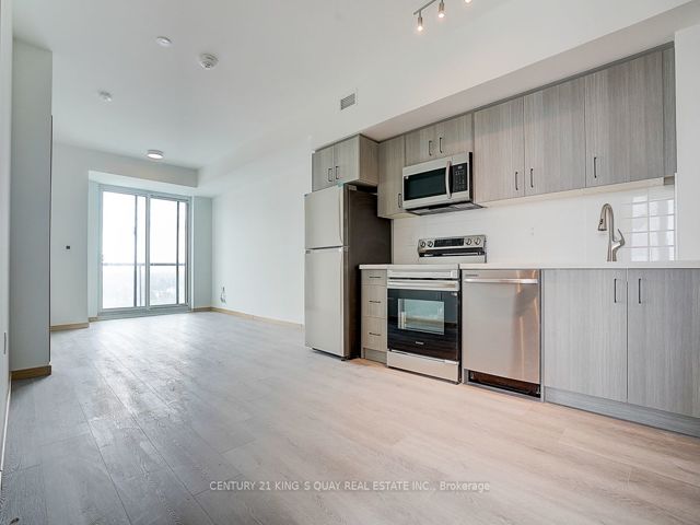 1015 - 3429 Sheppard Ave E