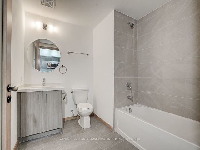 806 - 3429 Sheppard Ave E