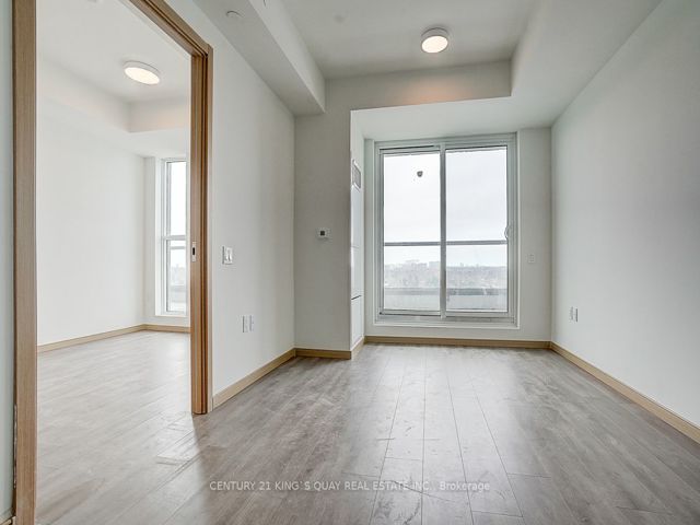 806 - 3429 Sheppard Ave E