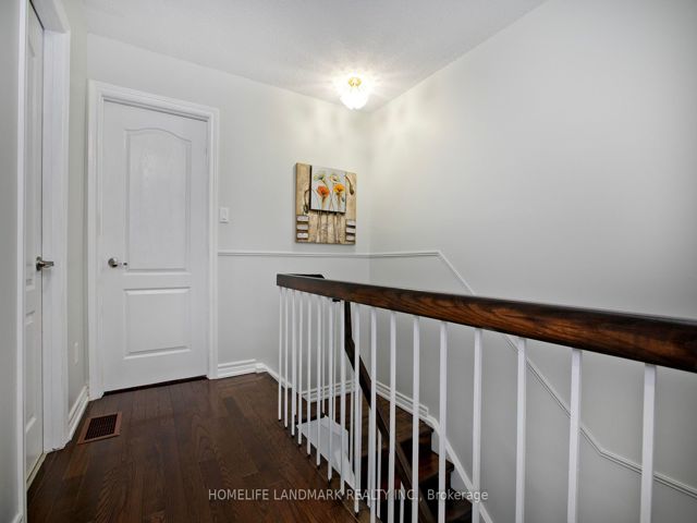 23 - 175 Alexmuir Blvd