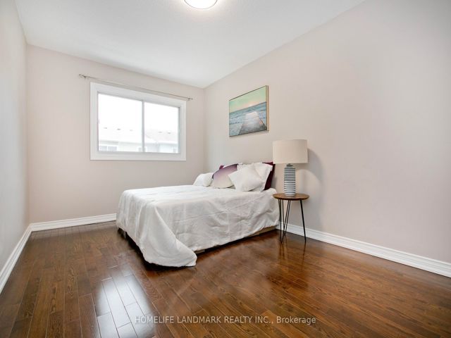 23 - 175 Alexmuir Blvd