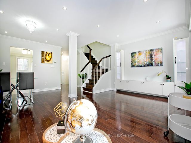 23 - 175 Alexmuir Blvd