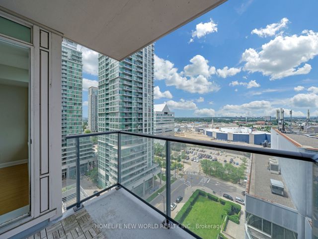1801 - 25 Town Centre Crt