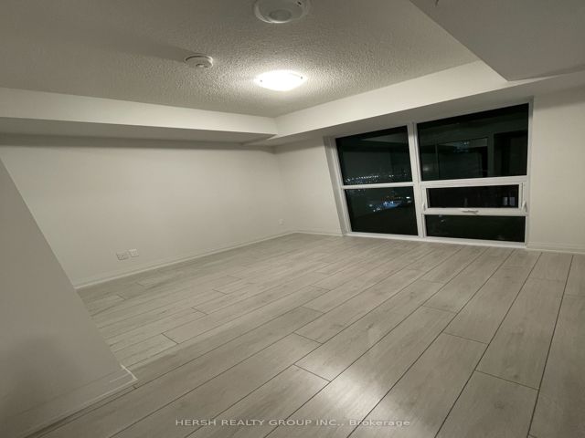 1710 - 20 Meadowglen Pl