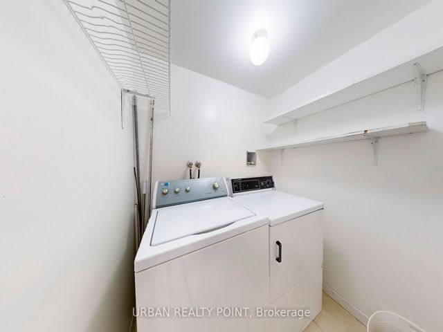 615 - 39 Kimbercroft Crt E