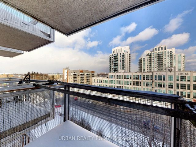 615 - 39 Kimbercroft Crt E