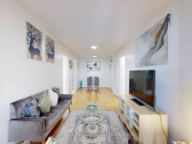 615 - 39 Kimbercroft Crt E