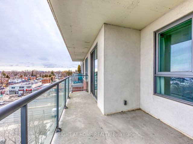 720 - 22 East Haven Dr