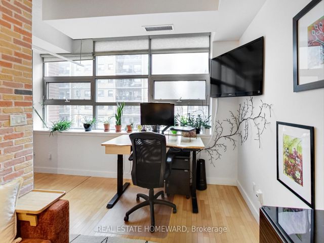 209 - 601 Kingston Rd