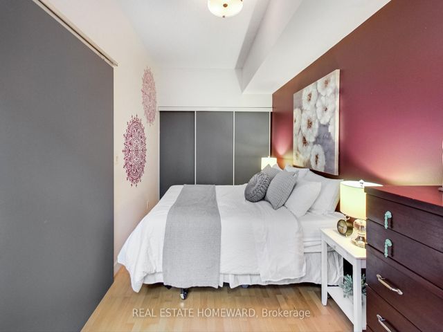 209 - 601 Kingston Rd