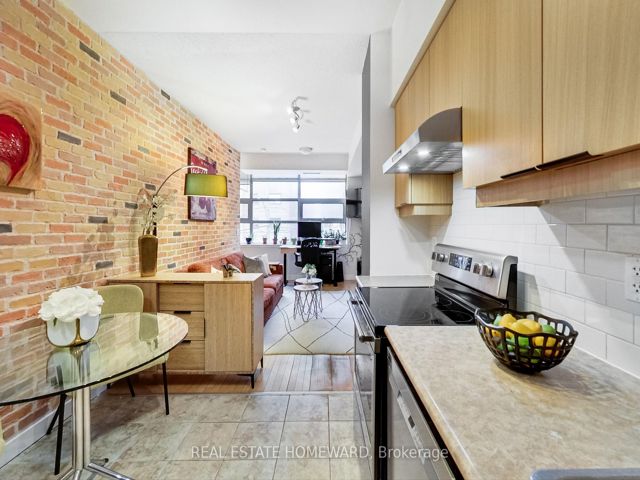 209 - 601 Kingston Rd