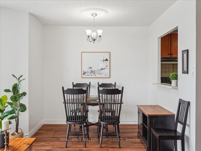 214 - 20 Dean Park Rd